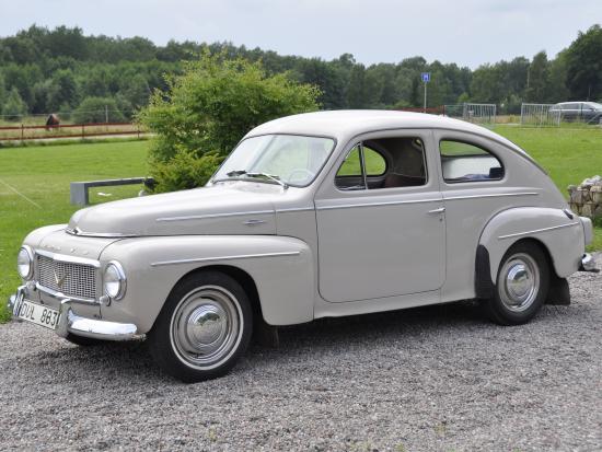 Volvo PV 444