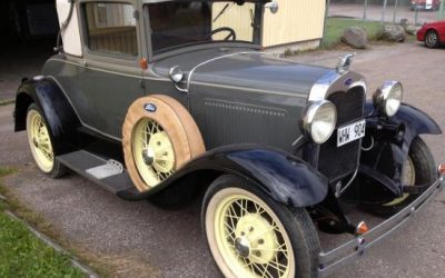 Ford Sport Coupe 1930 sixwheeler