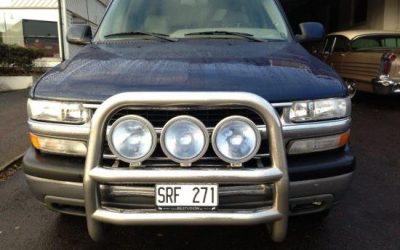 Chevrolet Suburban 4WD