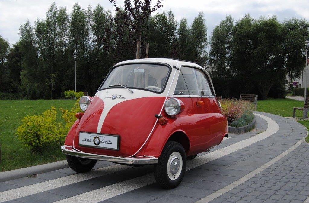 BMW Isetta 300 på väg in