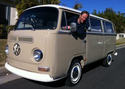Nyinkommen VW lyxbuss 1968