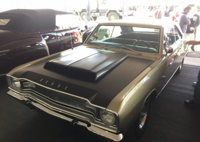 Kul bil på väg in, Dodge Dart GT 1967